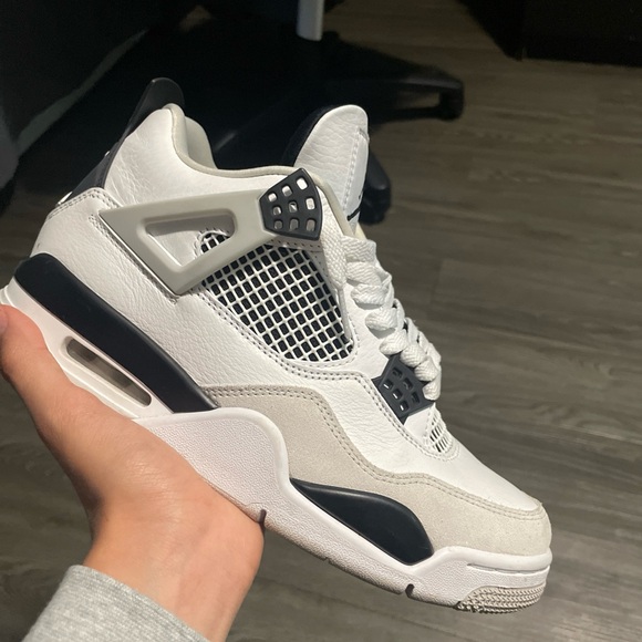 Air Jordan White and Black Sneakers main image 4